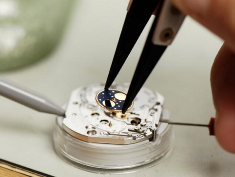 萧邦手表售后服务电话（萧邦高磁环境干扰）